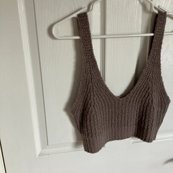ARDENE CROP Size XS-S - Picture 1 of 4